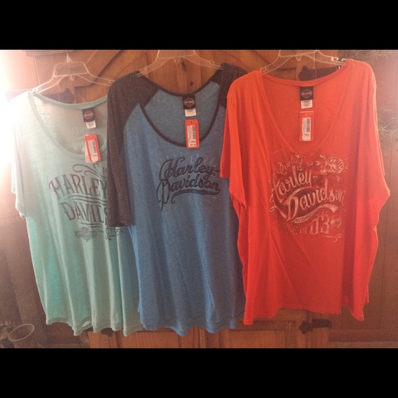 Harley-Davidson Tops - Handbags and T-shirt’s bundle. Harley Davidson.